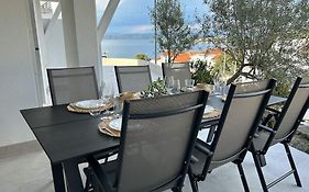 Apartment ”Elegant” Island Solta